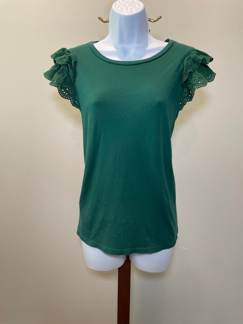 Ann Taylor Size L Green 100% Cotton Flutter‑Sleeve Top with Eyelet Detail